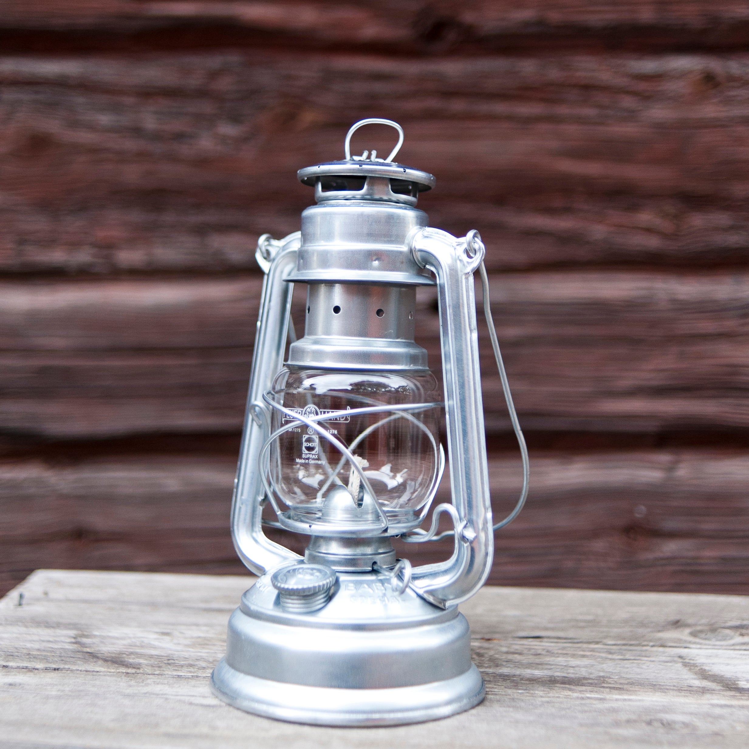 Feuerhand Storm Lantern Zink – Classic Oil Lamp with 20h
